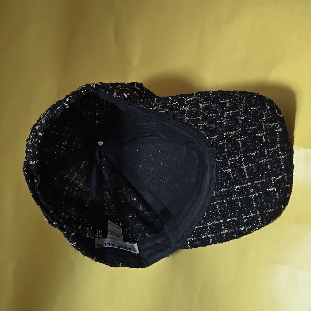 Hat - Picture 4 of 7